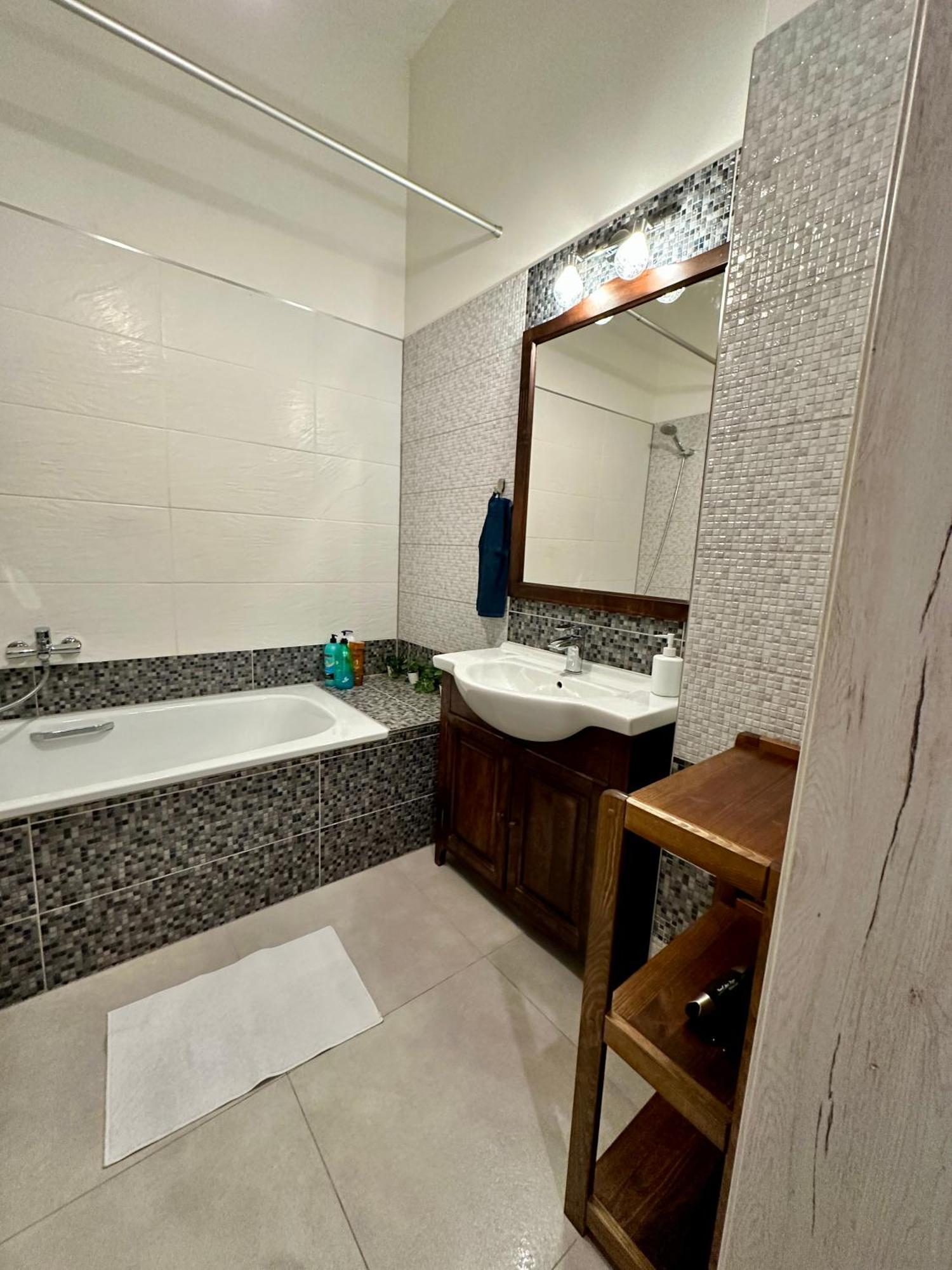 Royal City Centre Apartment بوبراد المظهر الخارجي الصورة