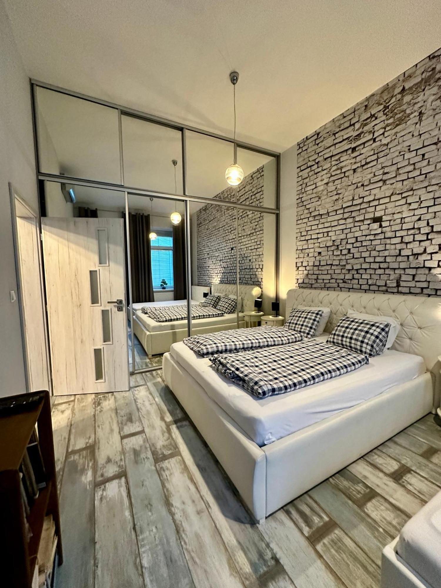 Royal City Centre Apartment بوبراد المظهر الخارجي الصورة
